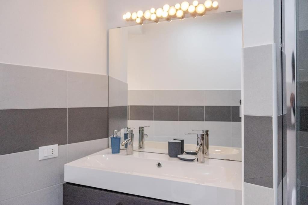 Sweet For 6 People And 2 Bathroom
